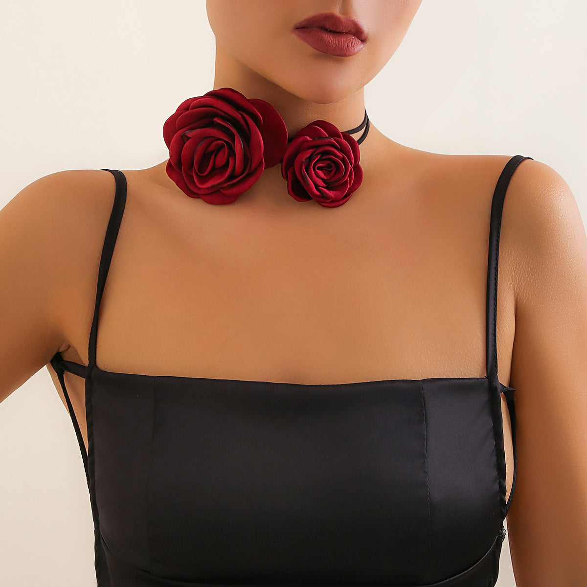 Vintage Rose Lace-up Necklace