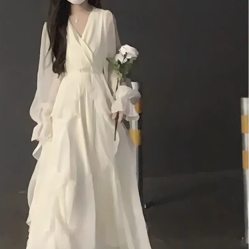 Elegant White Long Sleeve Dress