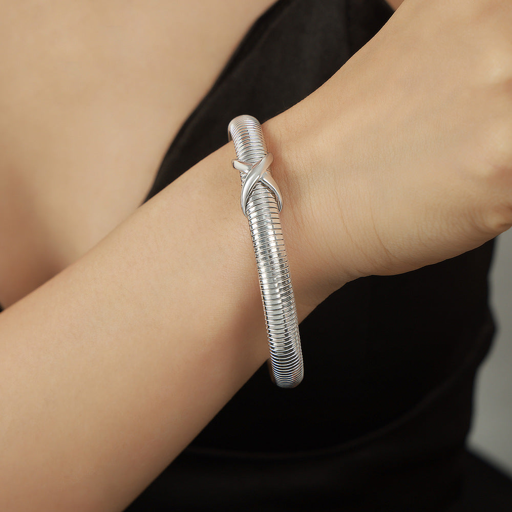 Custom Knot Elegance Bracelet