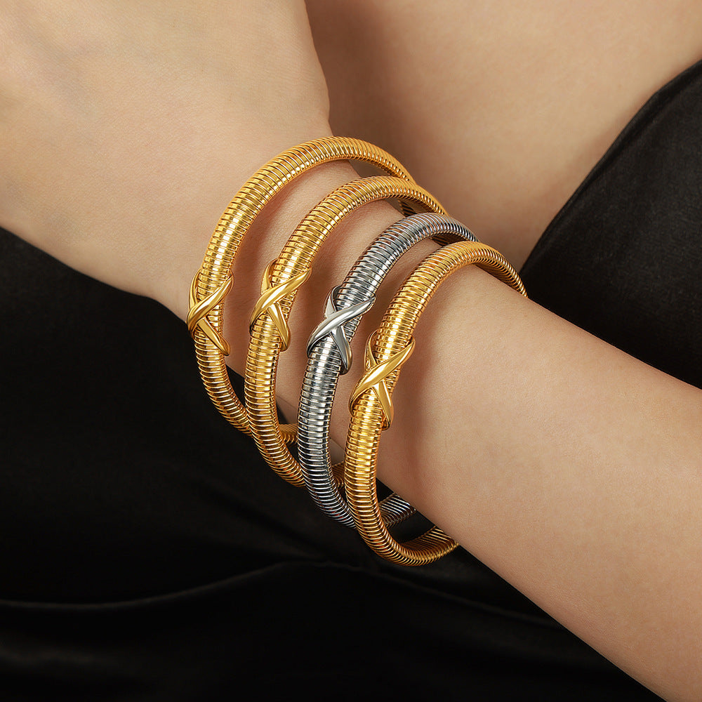 Custom Knot Elegance Bracelet