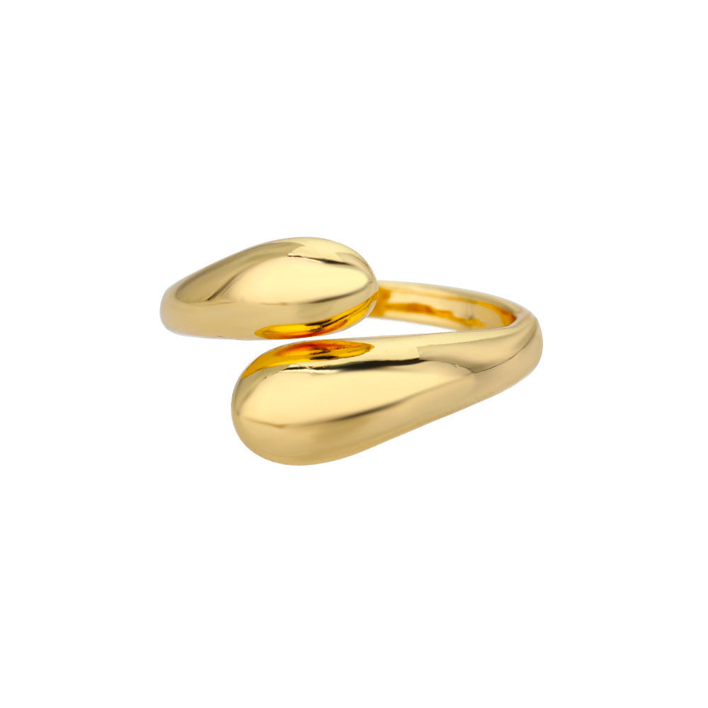Fashionable Golden Geometric Ring