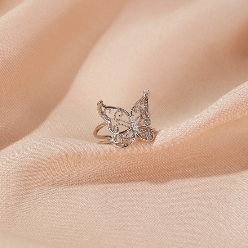 Luxury Hollow Butterfly Ring