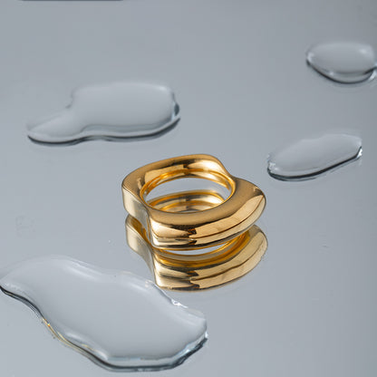 18K Gold Concave Ring