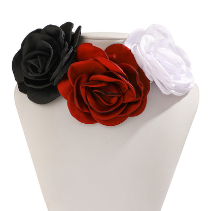 Vintage Rose Lace-up Necklace