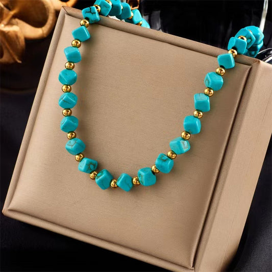 Turquoise French Retro Necklace